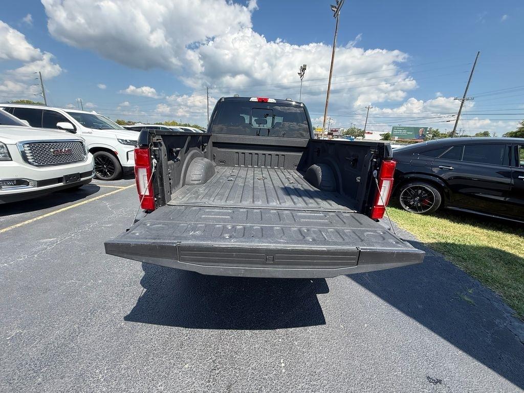 Ford F-250 SD Platinum Crew Cab 4WD 2022