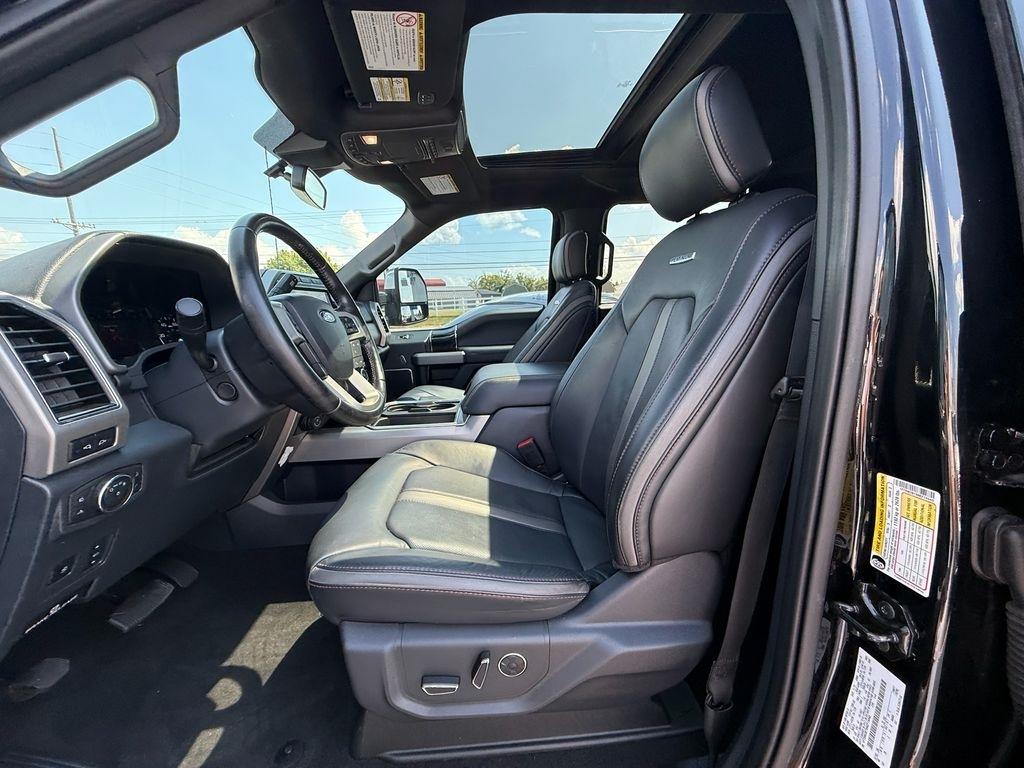 Ford F-250 SD Platinum Crew Cab 4WD 2022