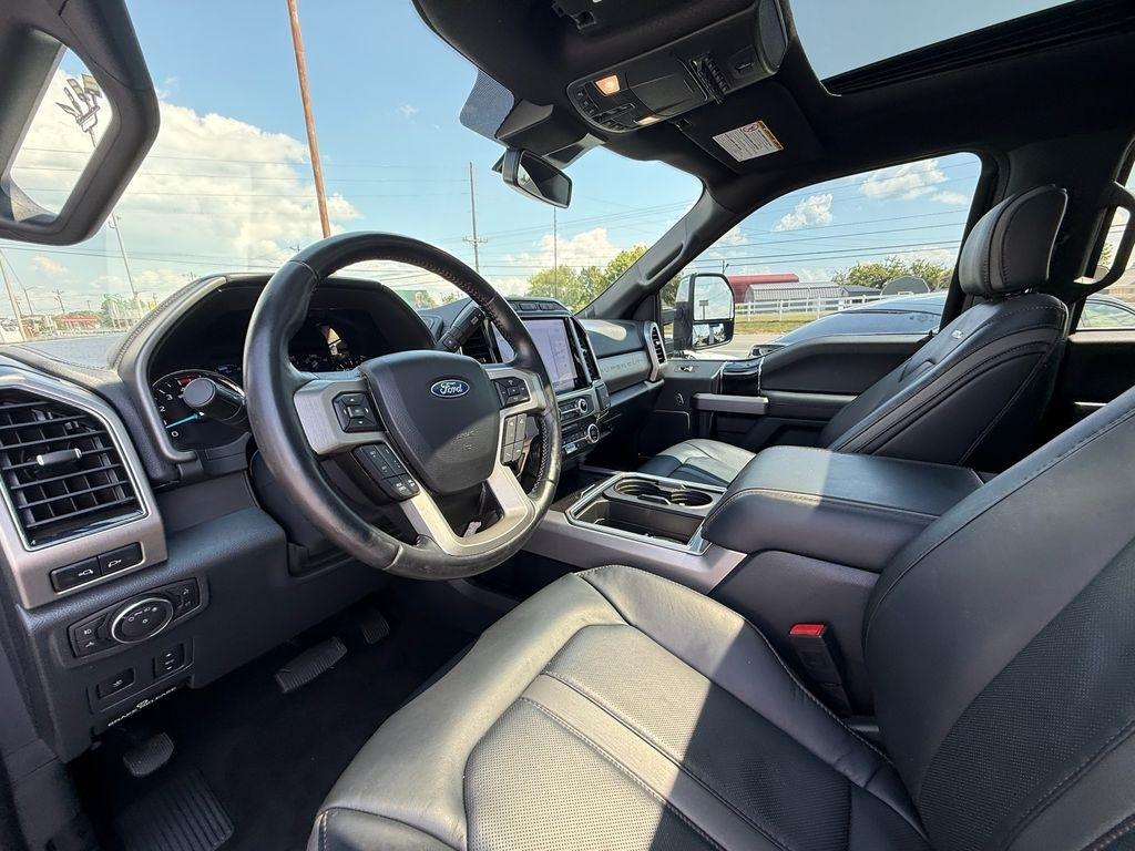 Ford F-250 SD Platinum Crew Cab 4WD 2022