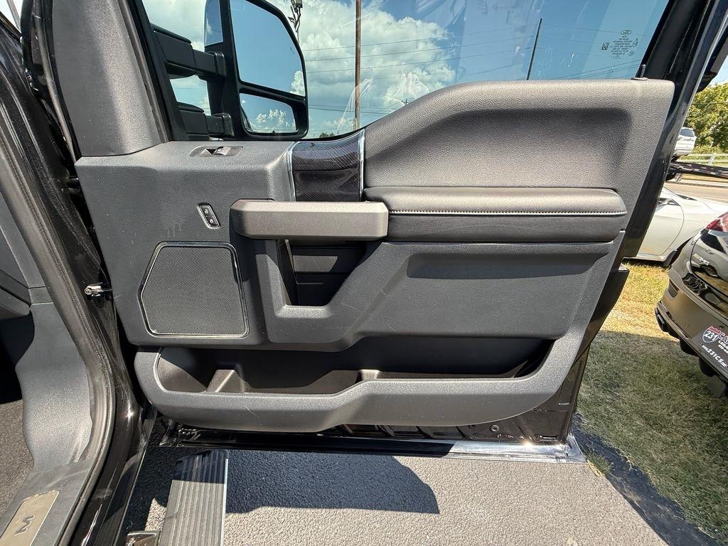 Ford F-250 SD Platinum Crew Cab 4WD 2022