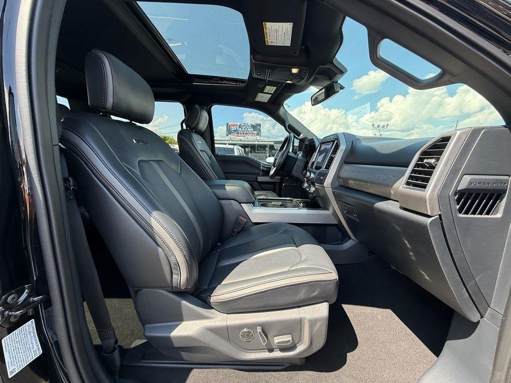 Ford F-250 SD Platinum Crew Cab 4WD 2022