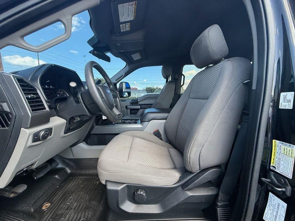 Ford F-250 SD XLT Crew Cab 4WD 2020
