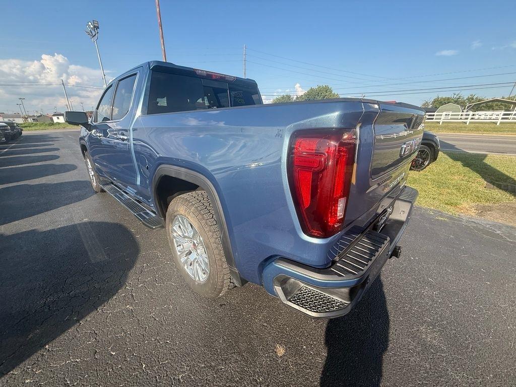 GMC Sierra 1500 Denali Crew Cab 4WD 2026