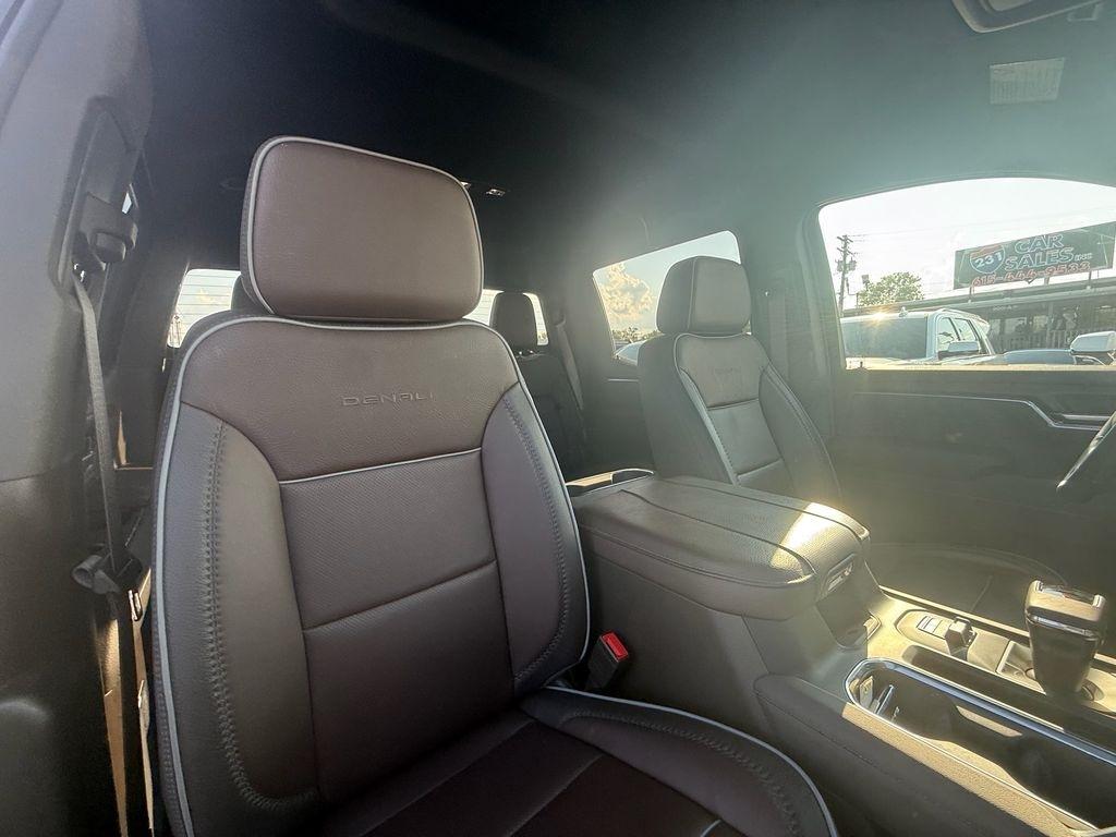 GMC Sierra 1500 Denali Crew Cab 4WD 2026