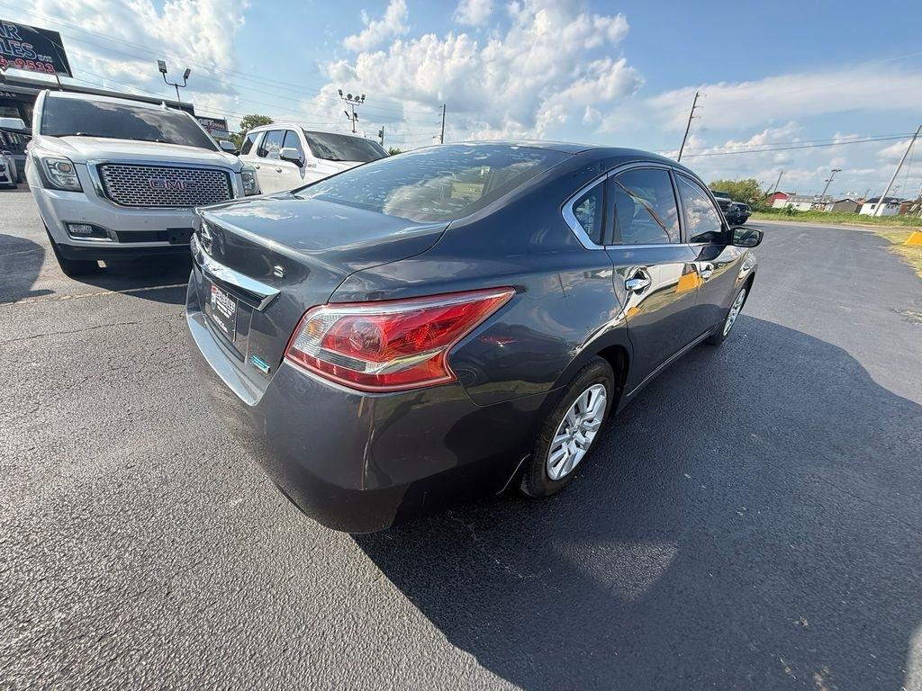 Nissan Altima 2.5 S 2013
