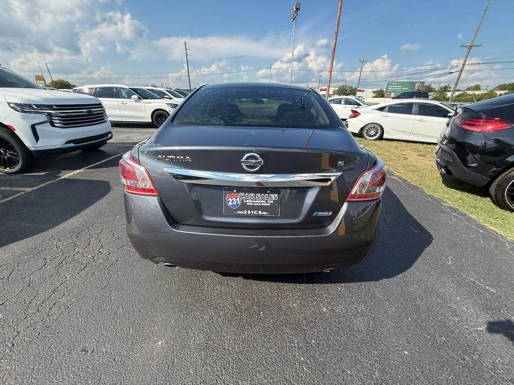 Nissan Altima 2.5 S 2013