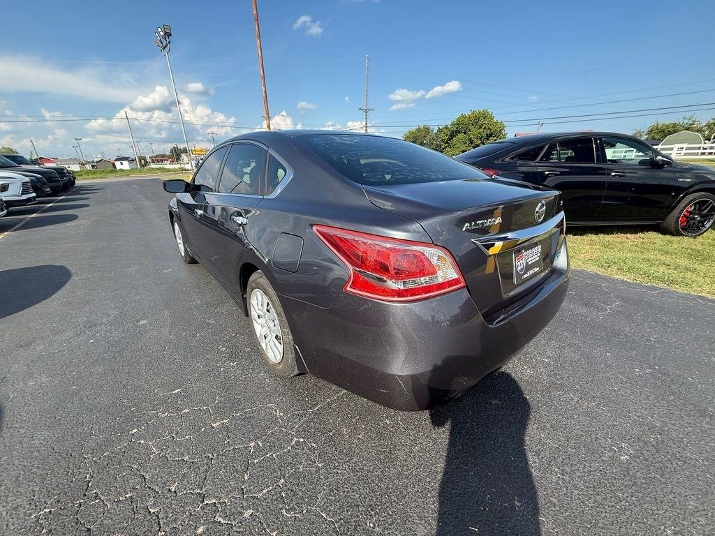 Nissan Altima 2.5 S 2013