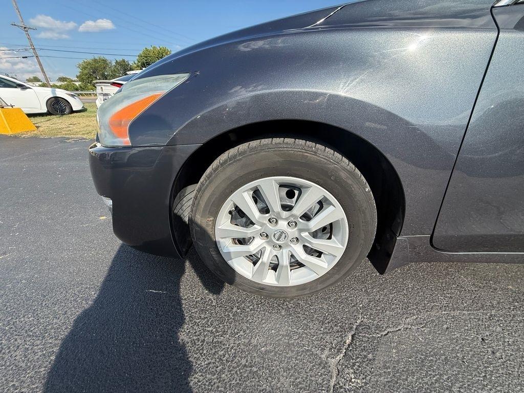 Nissan Altima 2.5 S 2013