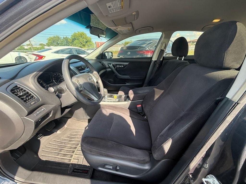 Nissan Altima 2.5 S 2013