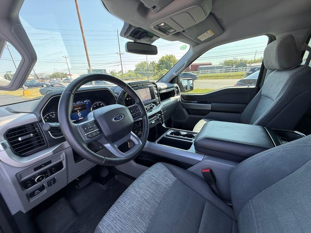Ford F-150 XLT SuperCrew 5.5-ft. Bed 4WD 2023