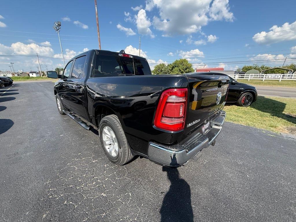 RAM 1500 Laramie Crew Cab SWB 4WD 2024