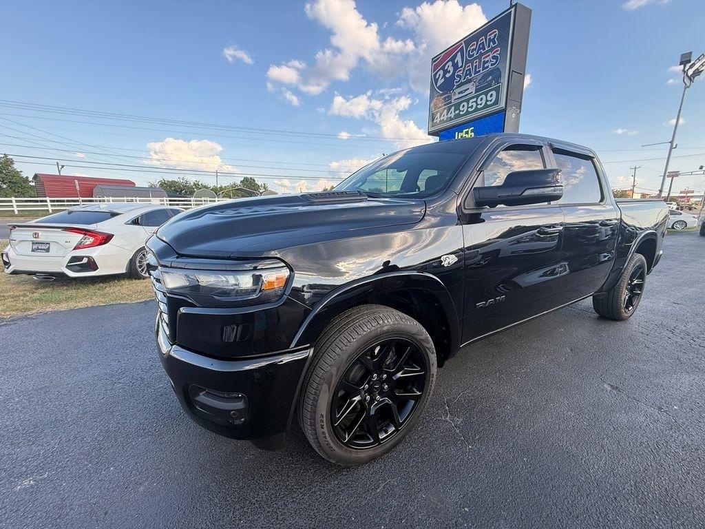 RAM 1500 Laramie Crew Cab SWB 4WD 2026