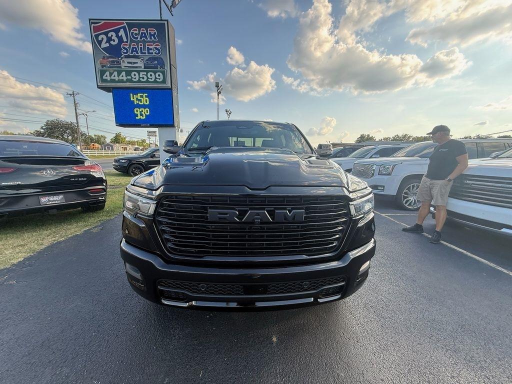 RAM 1500 Laramie Crew Cab SWB 4WD 2026