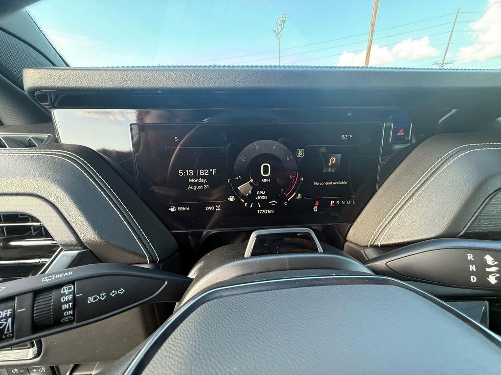 GMC Yukon AT4 Ultimate 4WD 2025