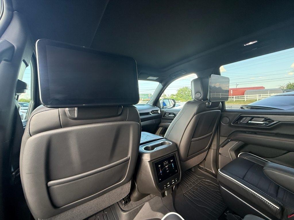GMC Yukon AT4 Ultimate 4WD 2025