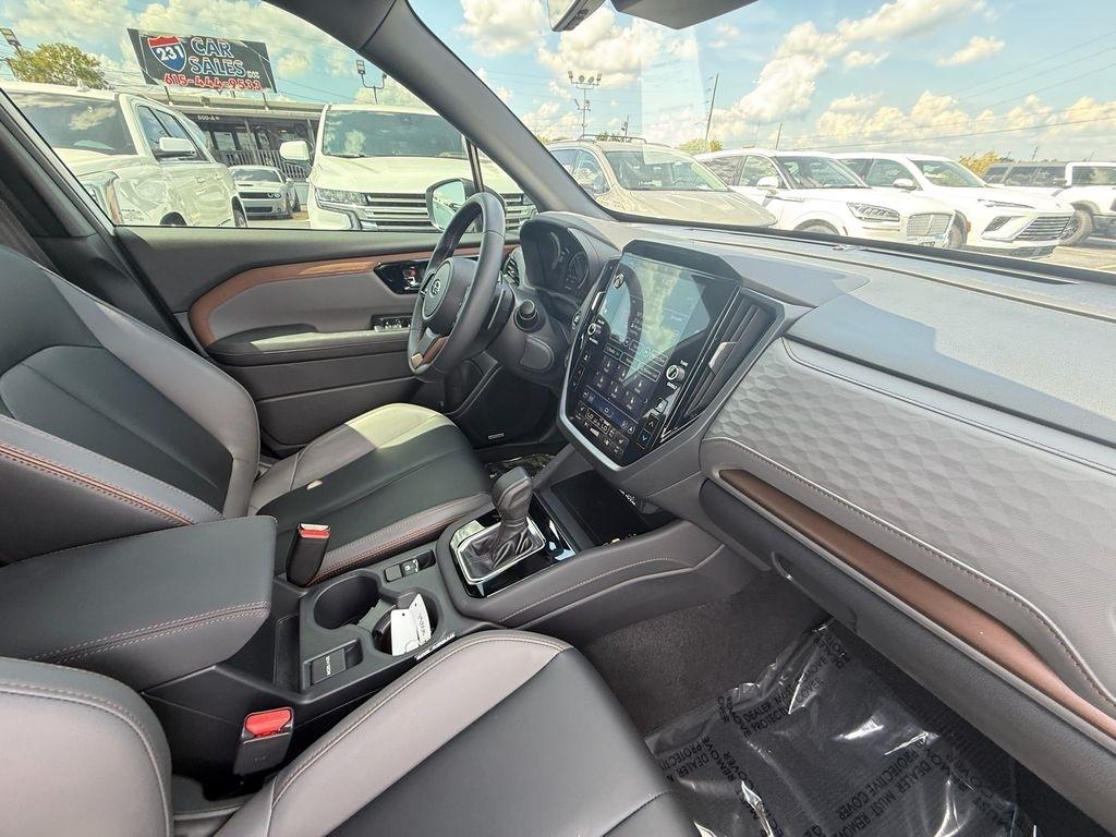 Subaru Forester Sport Hybrid 2025