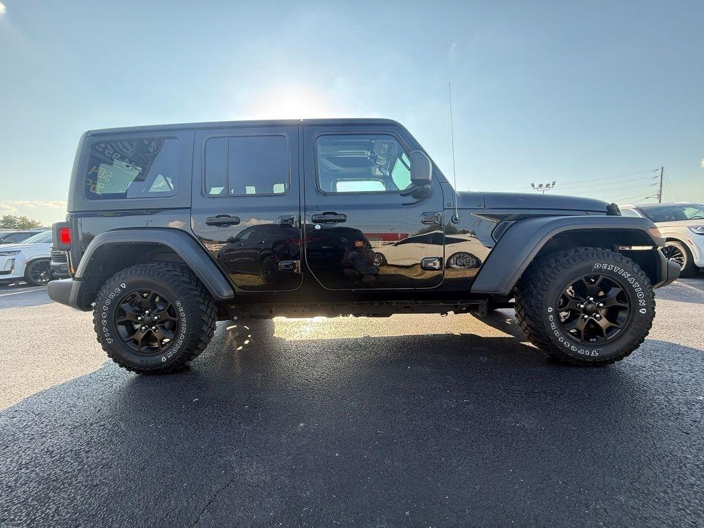 Jeep Wrangler Unlimited Sport 2023