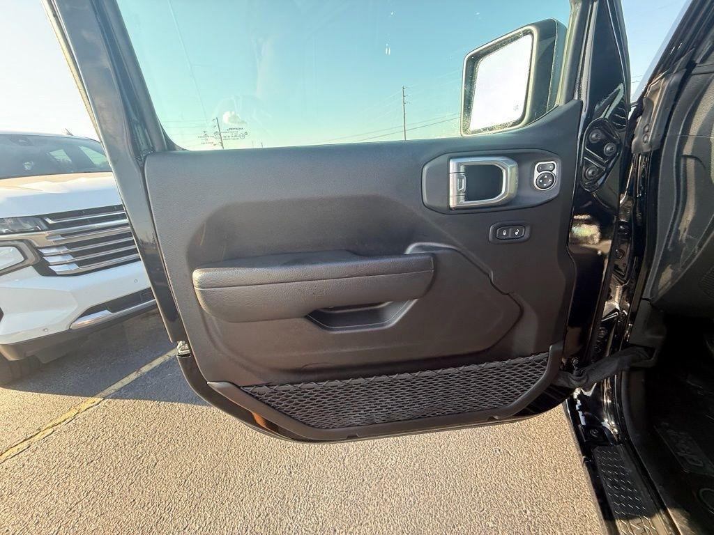 Jeep Wrangler Unlimited Sport 2023