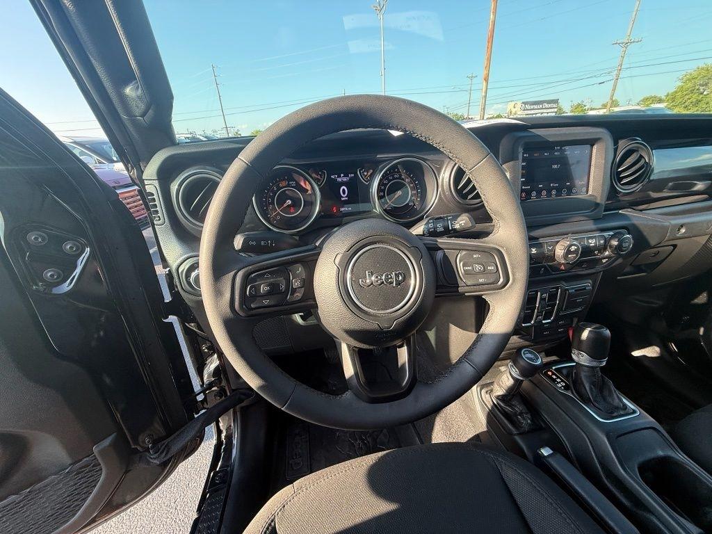 Jeep Wrangler Unlimited Sport 2023