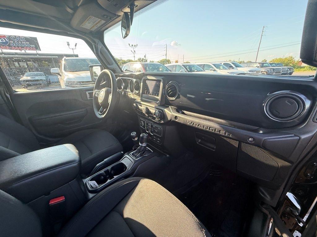Jeep Wrangler Unlimited Sport 2023