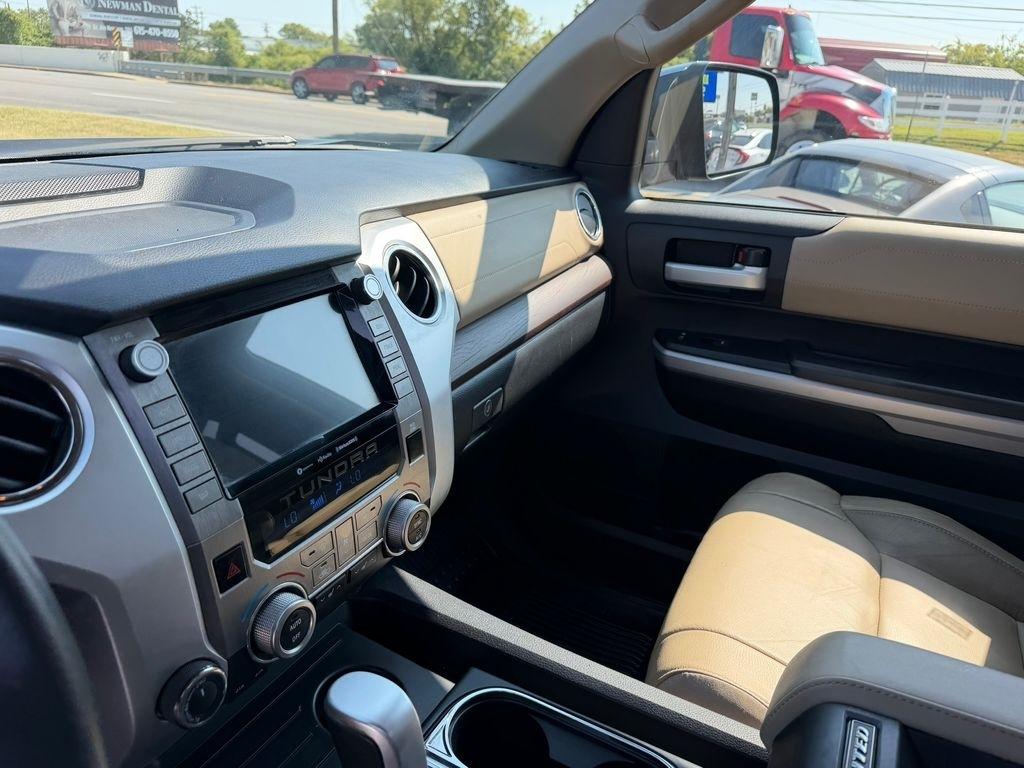 Toyota Tundra Limited 5.7L Double Cab 4WD 2021