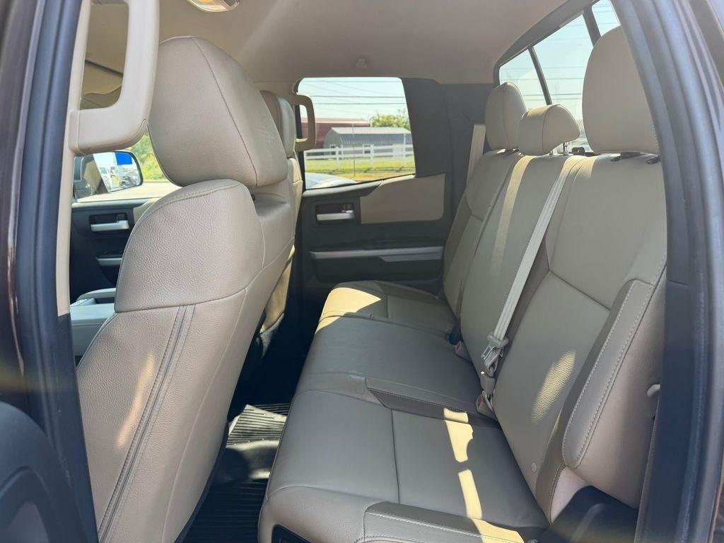 Toyota Tundra Limited 5.7L Double Cab 4WD 2021