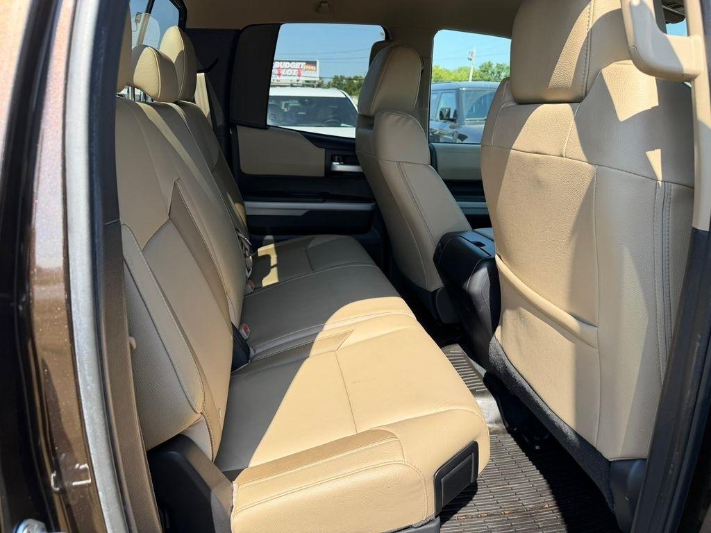 Toyota Tundra Limited 5.7L Double Cab 4WD 2021
