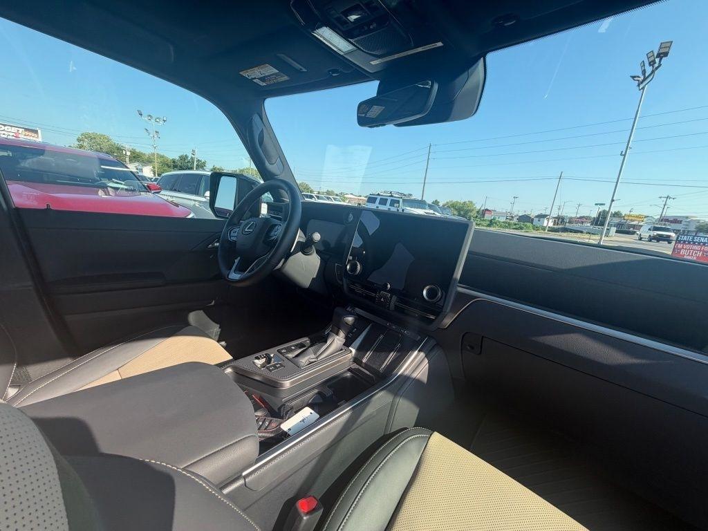 Lexus GX 550  2026
