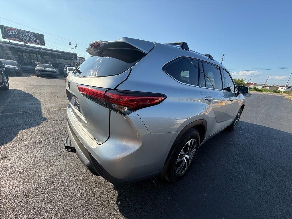 Toyota Highlander XLE Nav FWD V6 2021