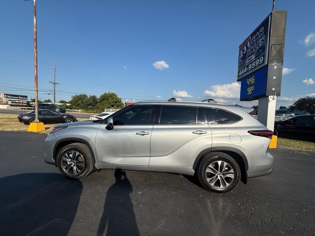 Toyota Highlander XLE Nav FWD V6 2021