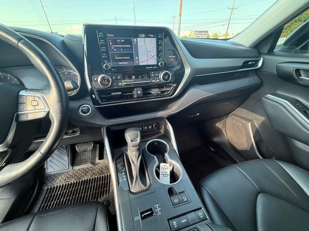Toyota Highlander XLE Nav FWD V6 2021