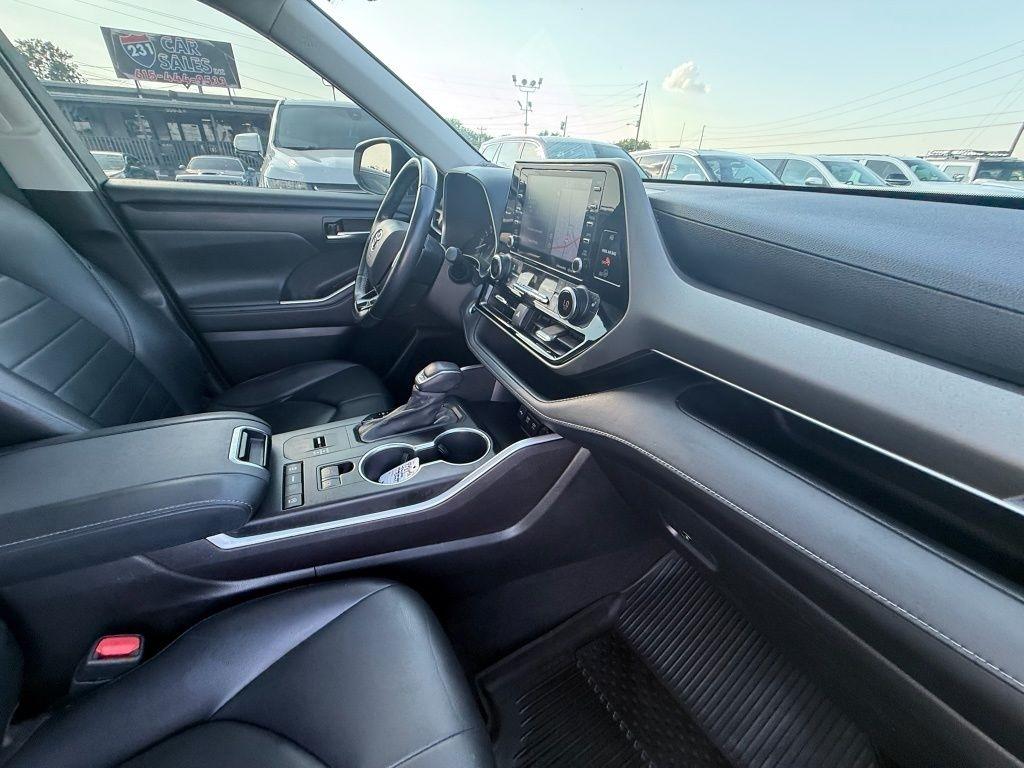 Toyota Highlander XLE Nav FWD V6 2021