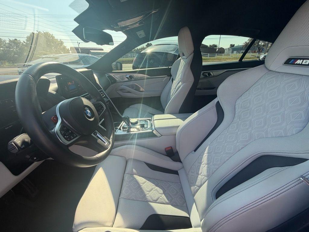 BMW M8 Gran Coupe  2023