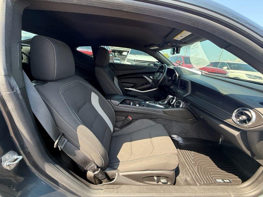 Chevrolet Camaro 1LT Coupe 2021