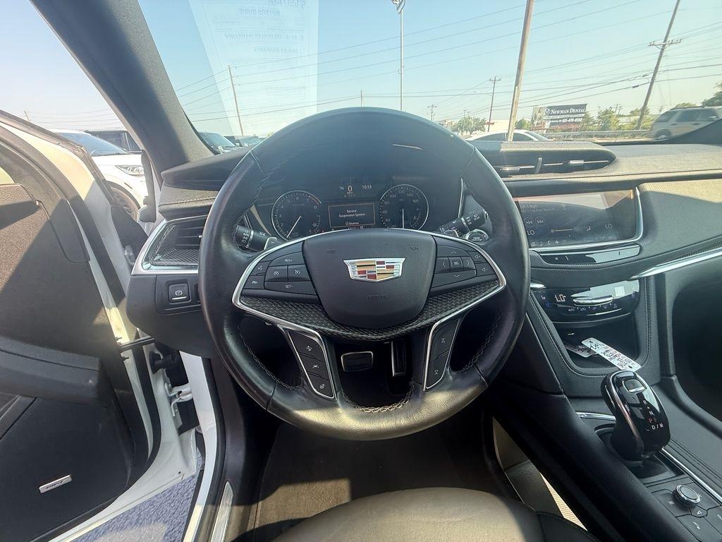 Cadillac XT5 Sport AWD 2022
