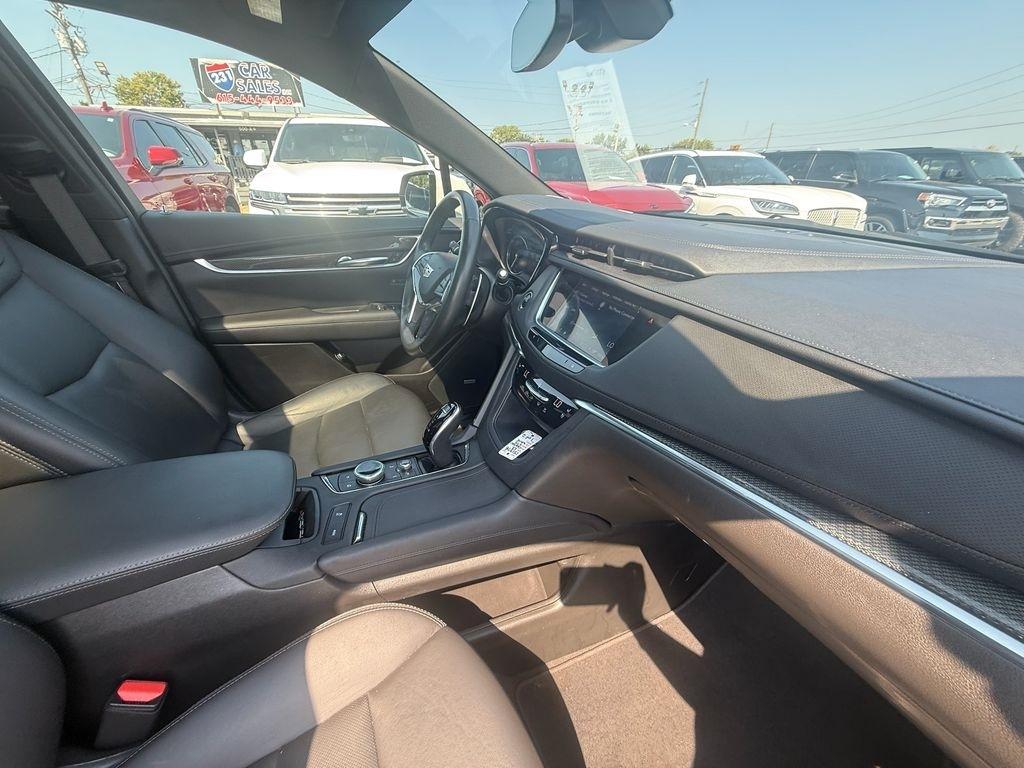 Cadillac XT5 Sport AWD 2022