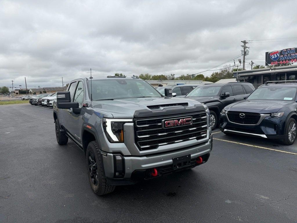 2024 GMC Sierra 2500HD AT4 Crew Cab 4WD
