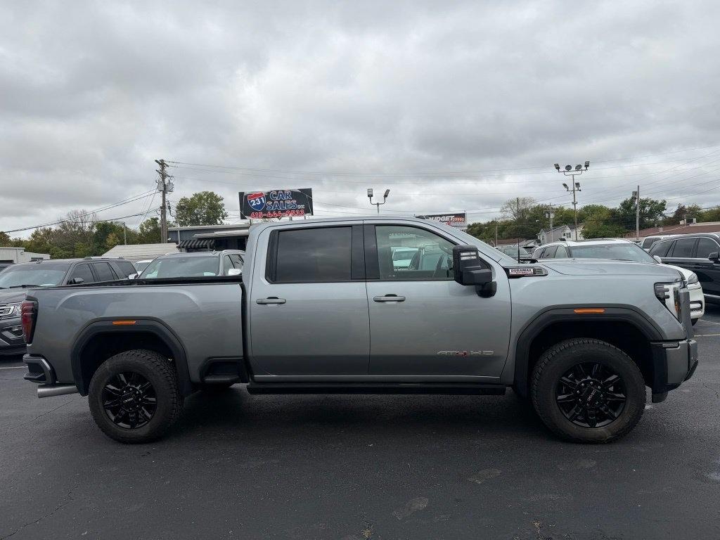 GMC Sierra 2500HD AT4 Crew Cab 4WD 2024