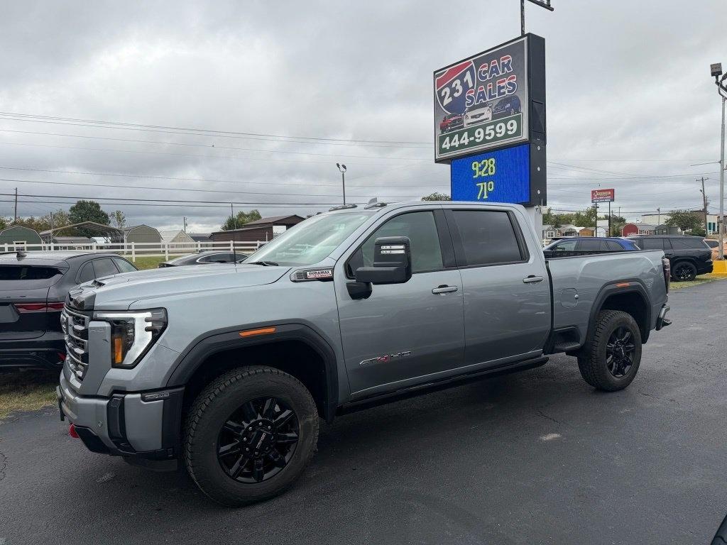 GMC Sierra 2500HD AT4 Crew Cab 4WD 2024