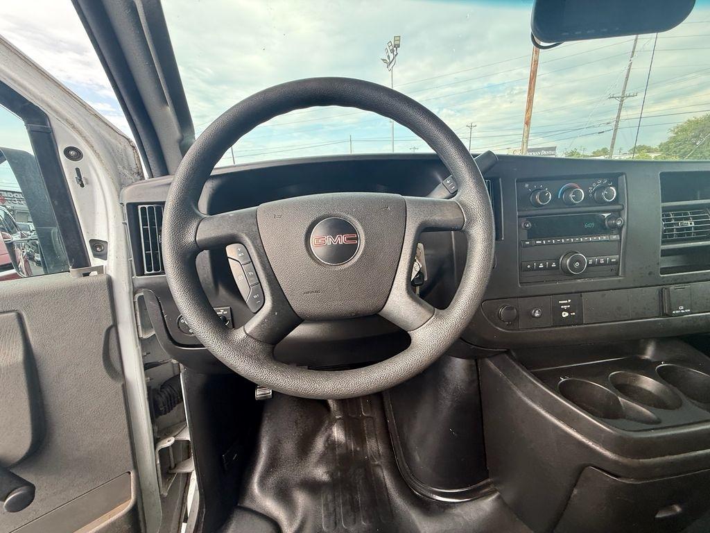 GMC Savana G3500 177 in. 2020