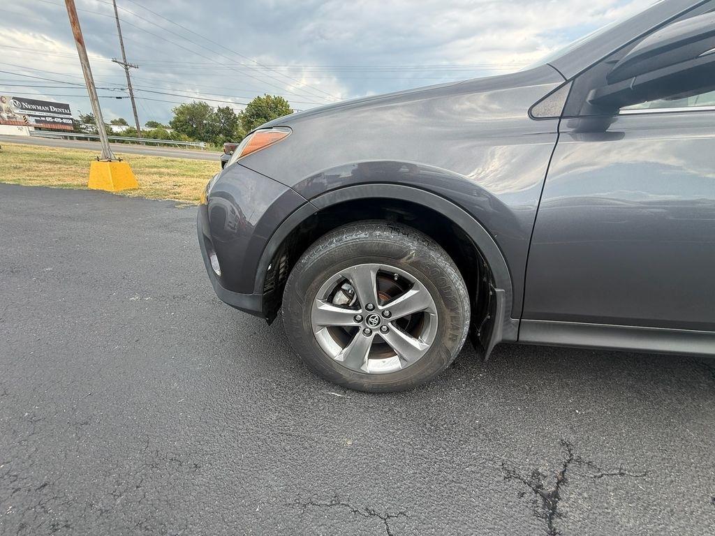 Toyota RAV4 XLE AWD 2015