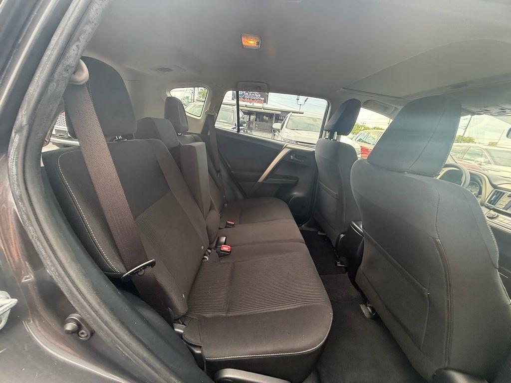 Toyota RAV4 XLE AWD 2015