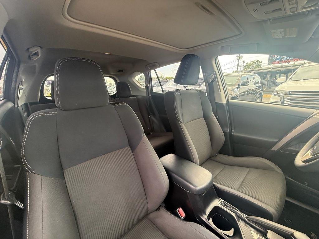 Toyota RAV4 XLE AWD 2015