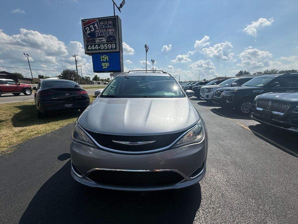Chrysler Pacifica Touring-L Plus 2020