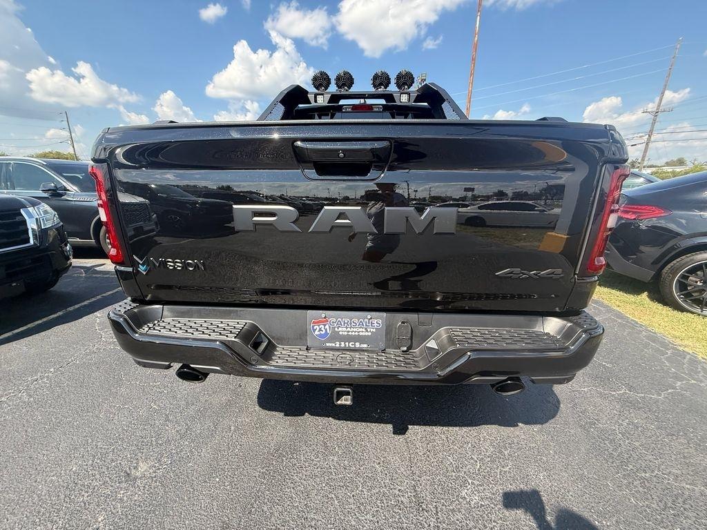 RAM 1500 Big Horn Crew Cab SWB 4WD 2026