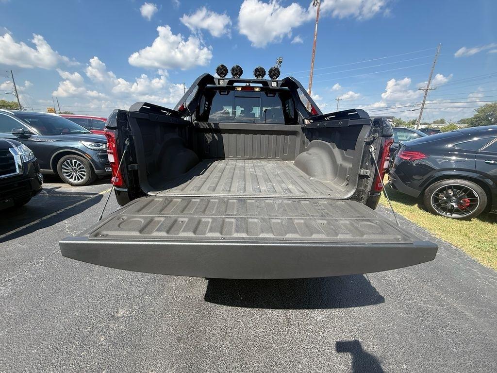 RAM 1500 Big Horn Crew Cab SWB 4WD 2026