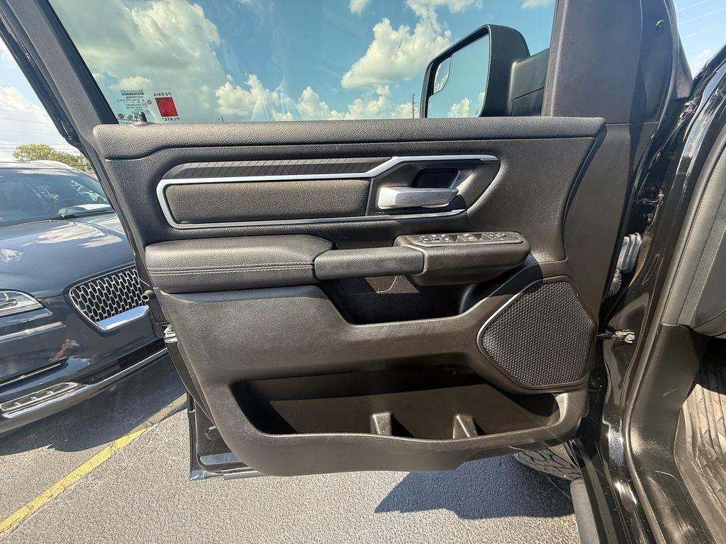 RAM 1500 Big Horn Crew Cab SWB 4WD 2026