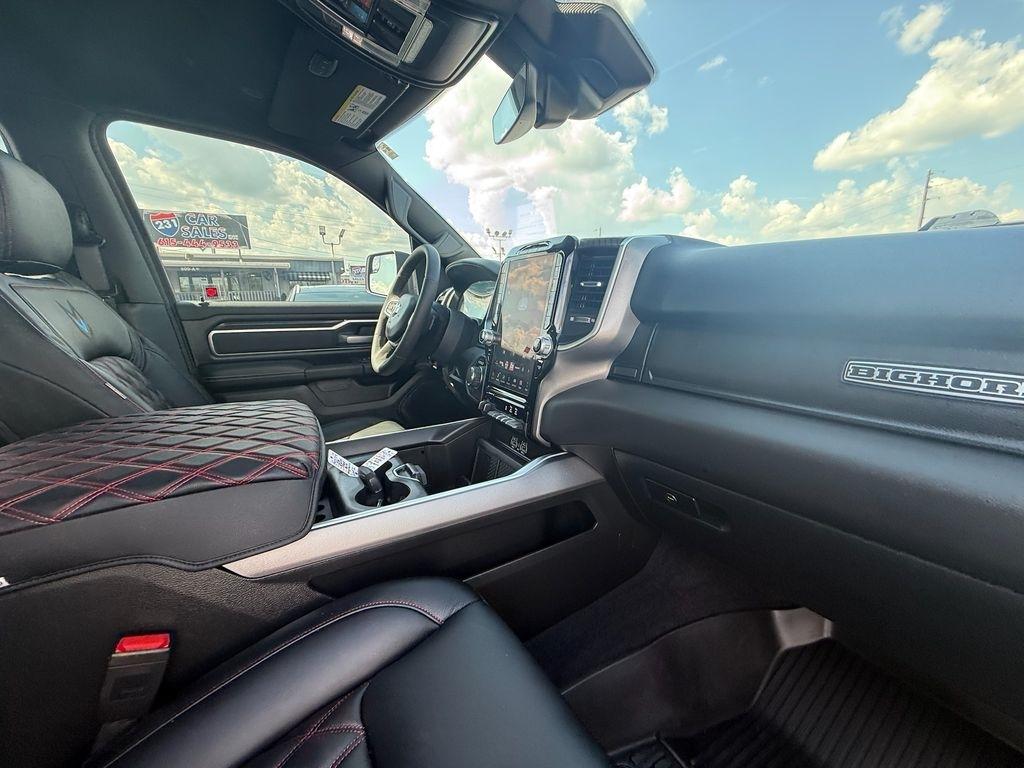 RAM 1500 Big Horn Crew Cab SWB 4WD 2026