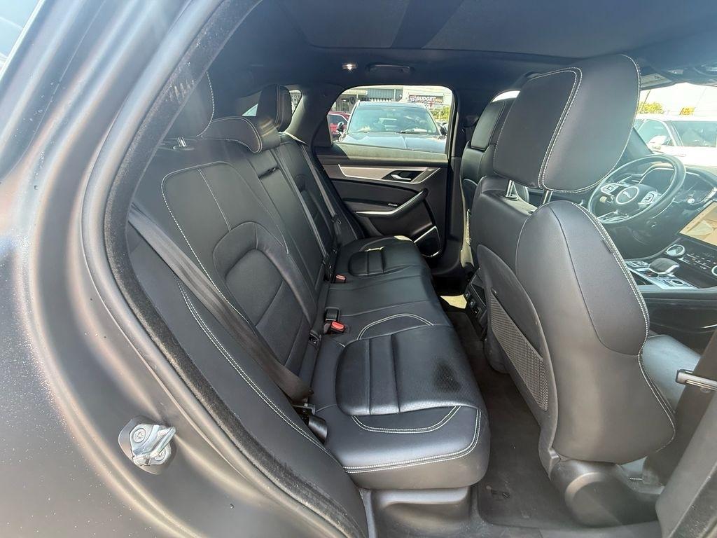 Jaguar F-Pace P250 R-Dynamic S 2025