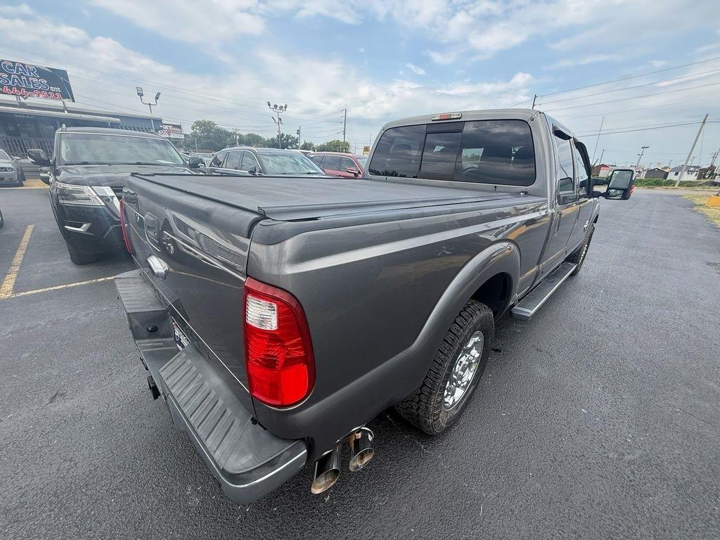 Ford F-250 SD Lariat Crew Cab 2WD 2013